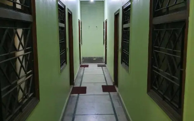 Hotel Sanjay by OYO Rooms