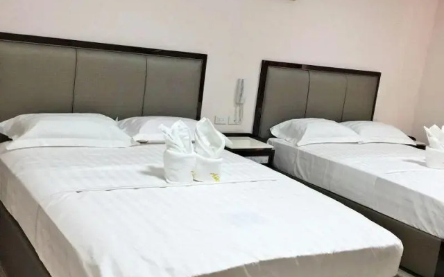 Meaco Royal Hotel - Lipa