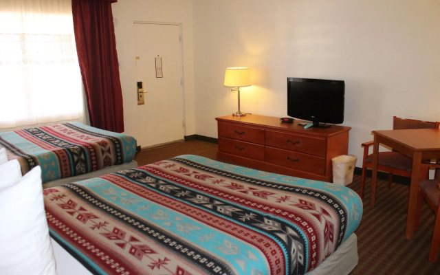 The Classic Desert Aire Hotel