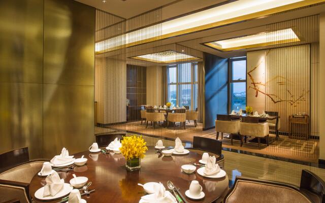 Junluxe Hotel Guangzhou Science City-Free Shuttle Bus Service to Guangzhou Canton Fair