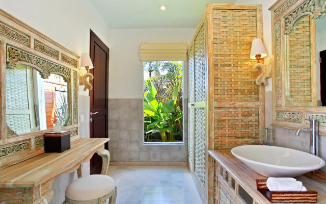 The Elysian Boutique Villa Hotel