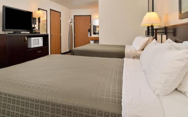 Country Hearth Inn Maryville