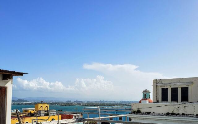 Roof top Hotel Apartment #5 King Bed - Old San Juan