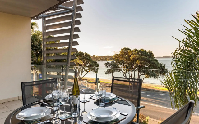 Sea Spray Suites