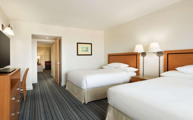 Embassy Suites by Hilton Dorado del Mar Beach Resort