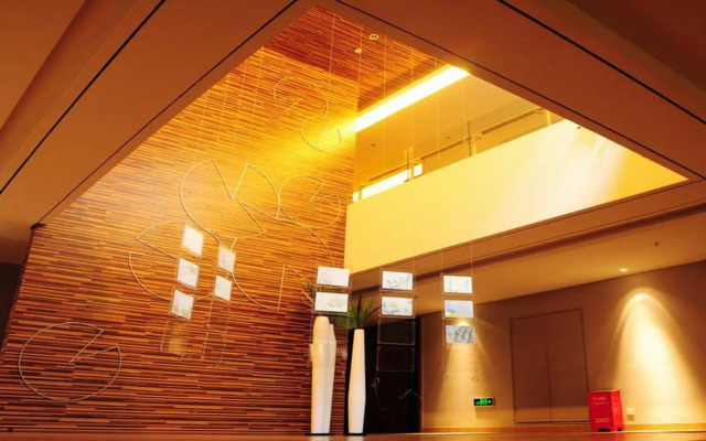 U Hotel