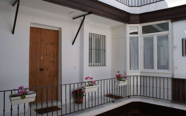 SimplyHosted Loft Rosario