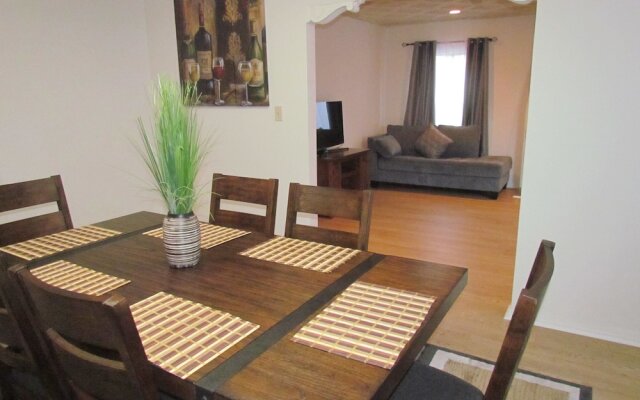 Relaxing Beverlywood house with bbq