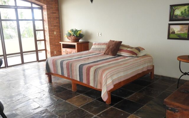 Artes Bed & Breakfast