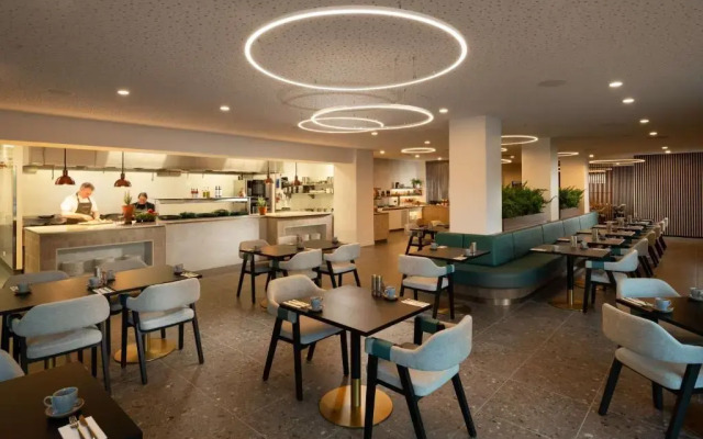 Doubletree By Hilton Hobart
