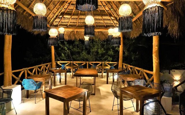 Hotel Boutique La Puerta Azul Beachfront - Adults Only