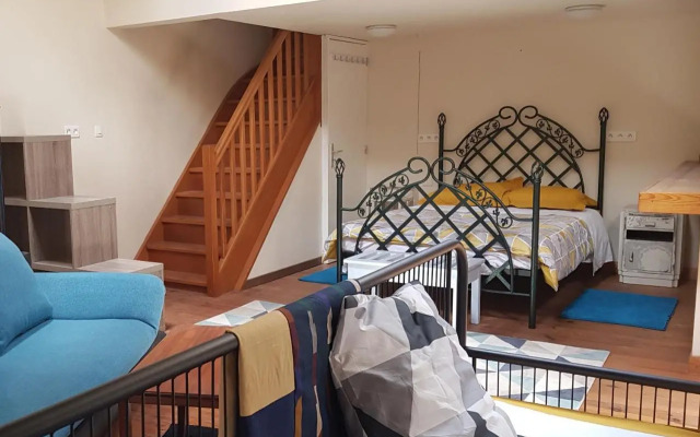 Gazelle Guest House and Art Gallery