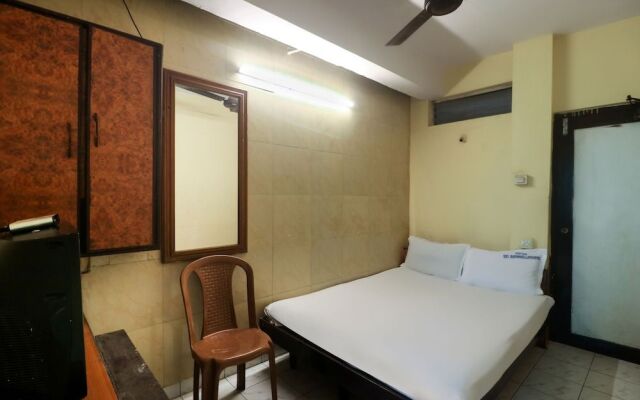 SPOT ON 41141 Hotel Sri Ram Nallamani