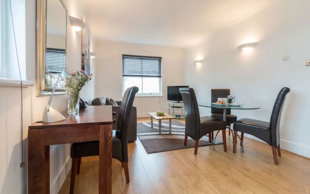 Notting Hill Apartments by BridgeStreet