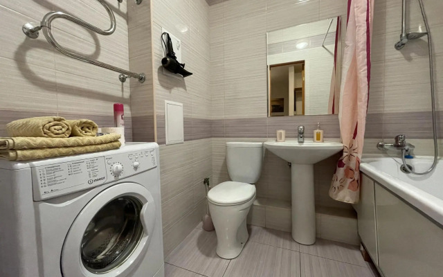 Your Comfort Apartment on Gidrostroiteley Street