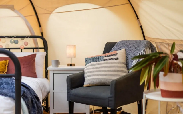 Luxury Glamping - Charlcombe Valley Orchards Bath