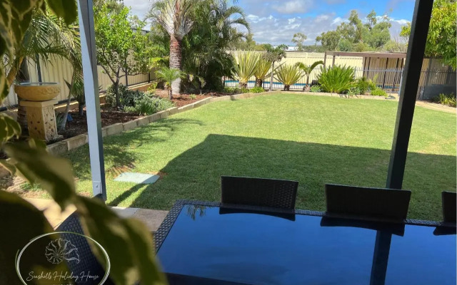 Seashells Holiday House - Kalbarri