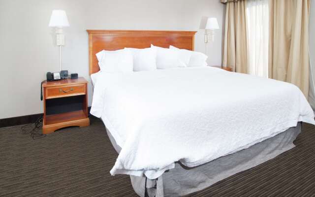 Hampton Inn Linden