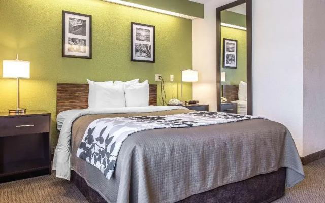 Sleep Inn & Suites