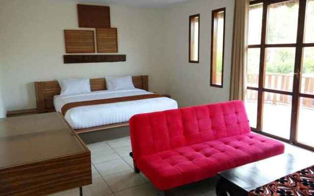 RedDoorz Premium near Anoi Itam Beach Sabang