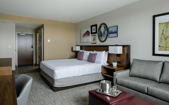 Hotel Madison & Shenandoah Conference Ctr
