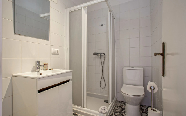 Alfama River Flat