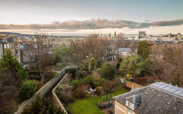 Bruntsfield Hotel