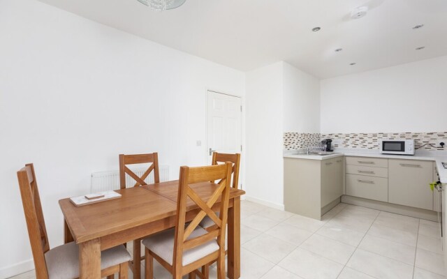 Hideaway Apartment - A Beautiful 1-br Apartment