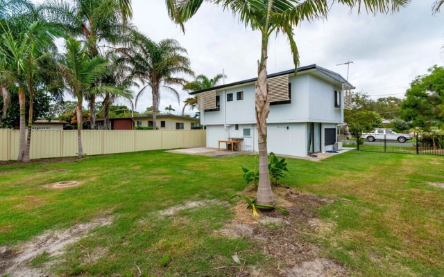 Escape to Bribie, Enjoy This dog Friendly Family Getaway!