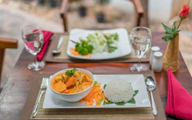 Five Rose Siem Reap Hostel