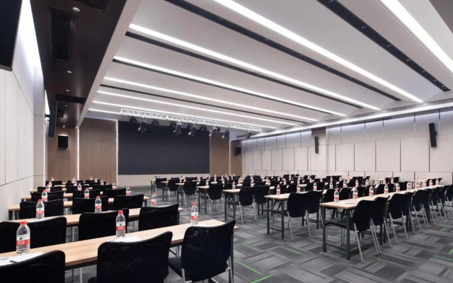 Hampton by Hilton Nantong Railway Station