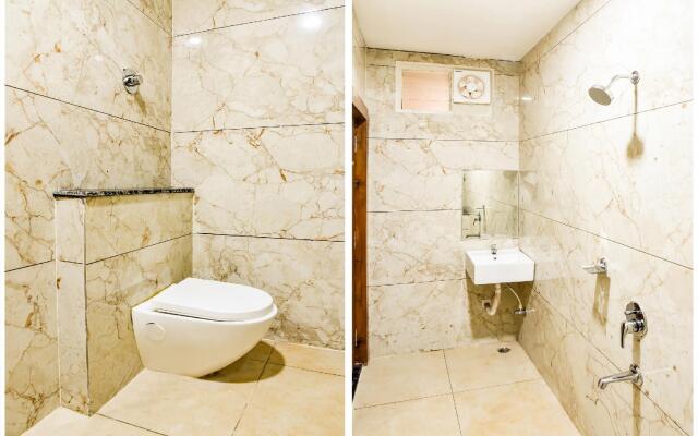 OYO 78916 Flagship Hotel Swastika Inn