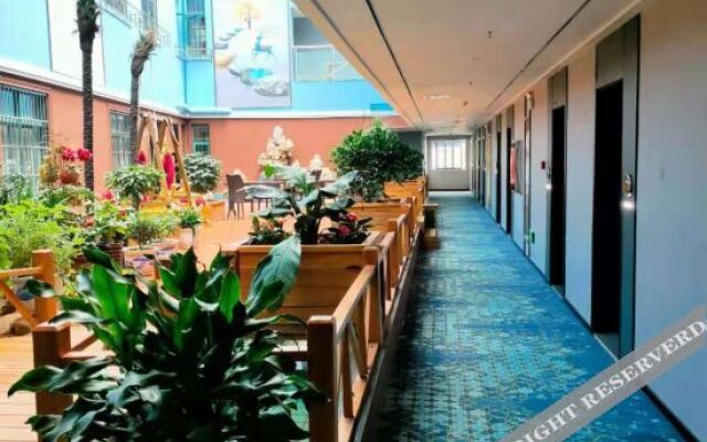 Zhuzhou Park No. 8 Hotel