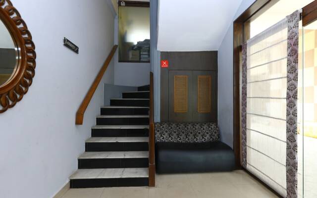 Hotel Planet Grande by OYO Rooms