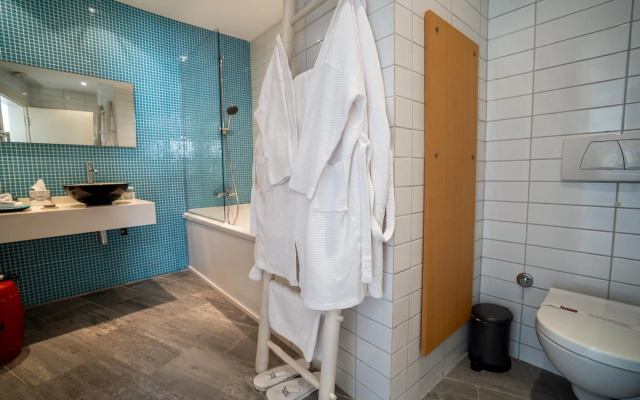 Med-Inn Hotel