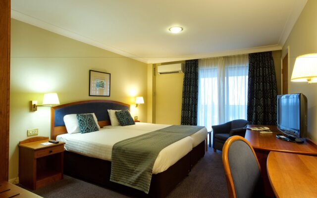 Derby Mickleover Hotel, BW Signature Collection