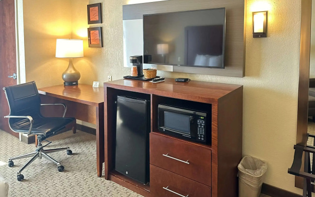 Comfort Inn & Suites Rogersville