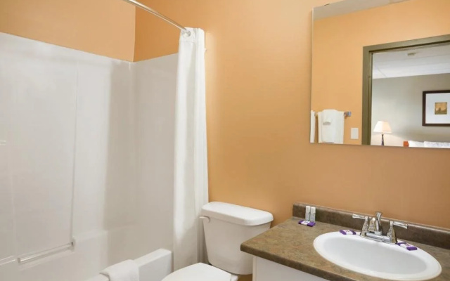 Central Suite Hotel