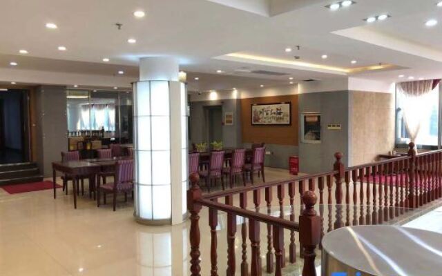 Thih Hotel Shanghai