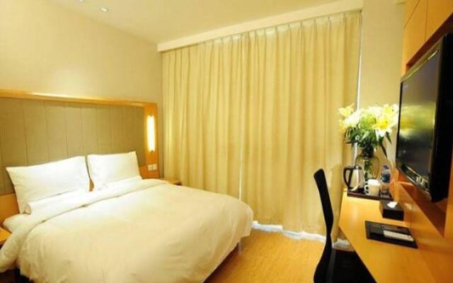 JI Hotel (Wuhan Optics Valley Square)
