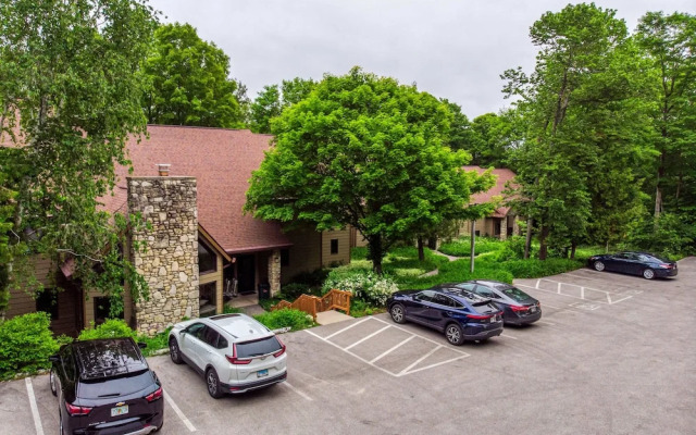 The Inn at Little Sister Hill