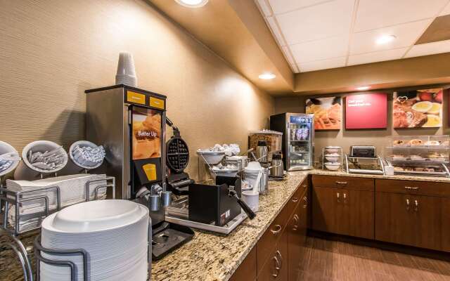 Comfort Suites Effingham Central