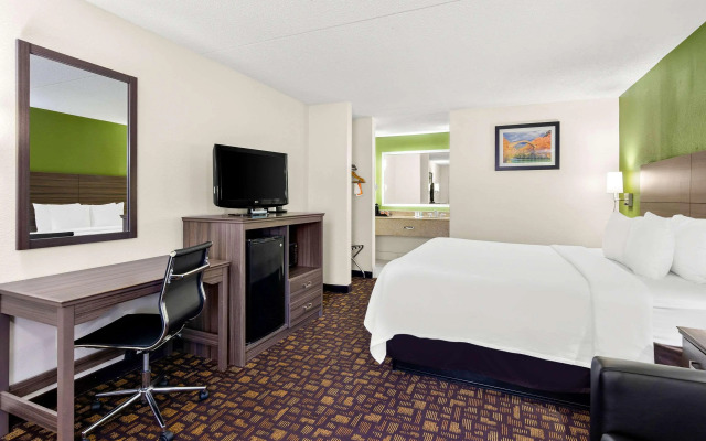 Quality Inn Salem - I-81