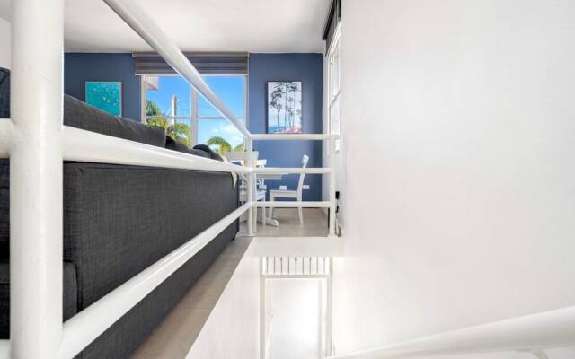 Cacique by Otium