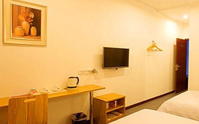 Wuhan Demo Express Hotel