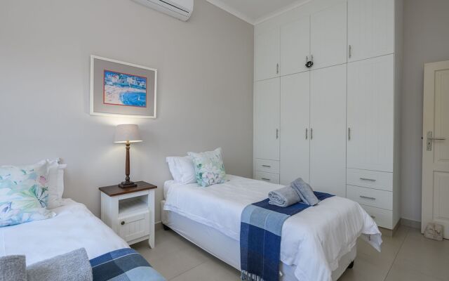 San Lameer Villa Rentals 14321