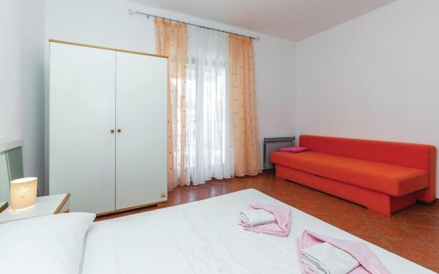 Awesome Home in Jadranovo With Wifi and 3 Bedrooms