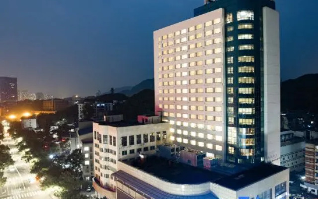 Tonglu Jinxin Hotel