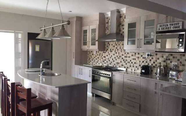 Clairwood Villa