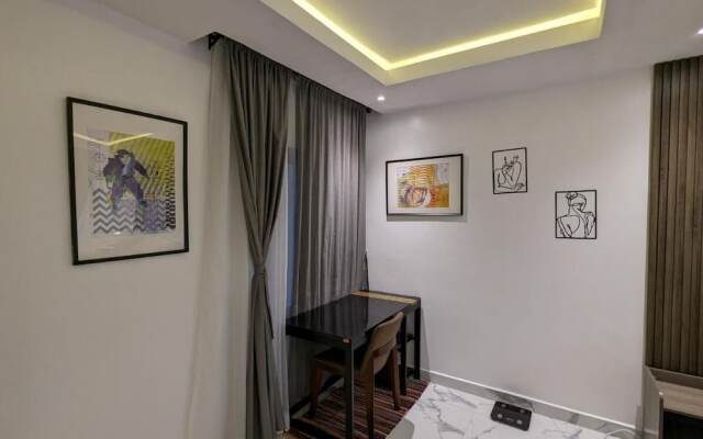 Micasa-Sucasa Hotel and Suites